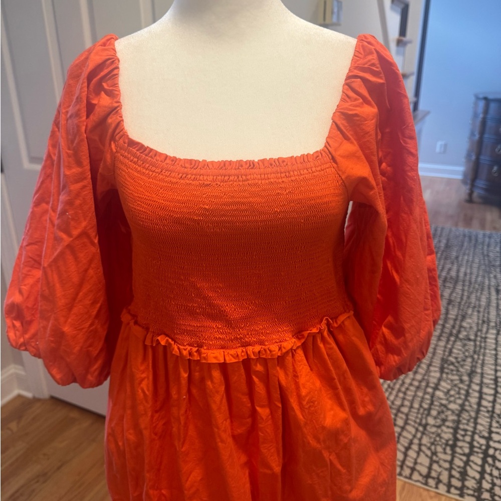 Elegant Orange smocked Midi Dress - Picture 6 of 11
